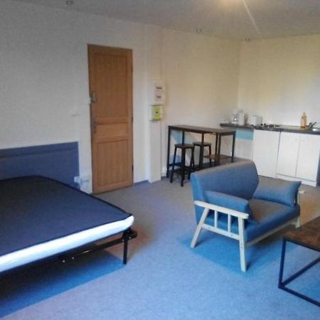 Appartement Tout Equipe Hypercentre 리모주 외부 사진