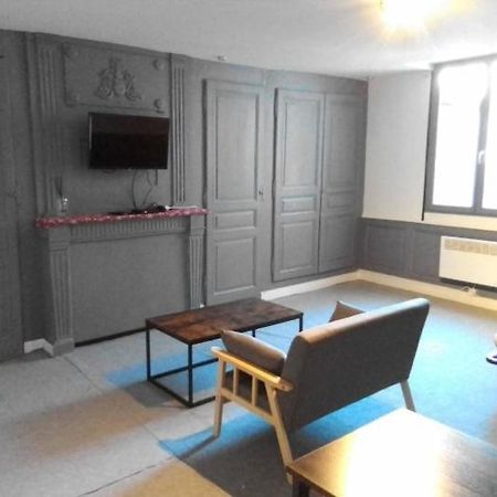 Appartement Tout Equipe Hypercentre 리모주 외부 사진