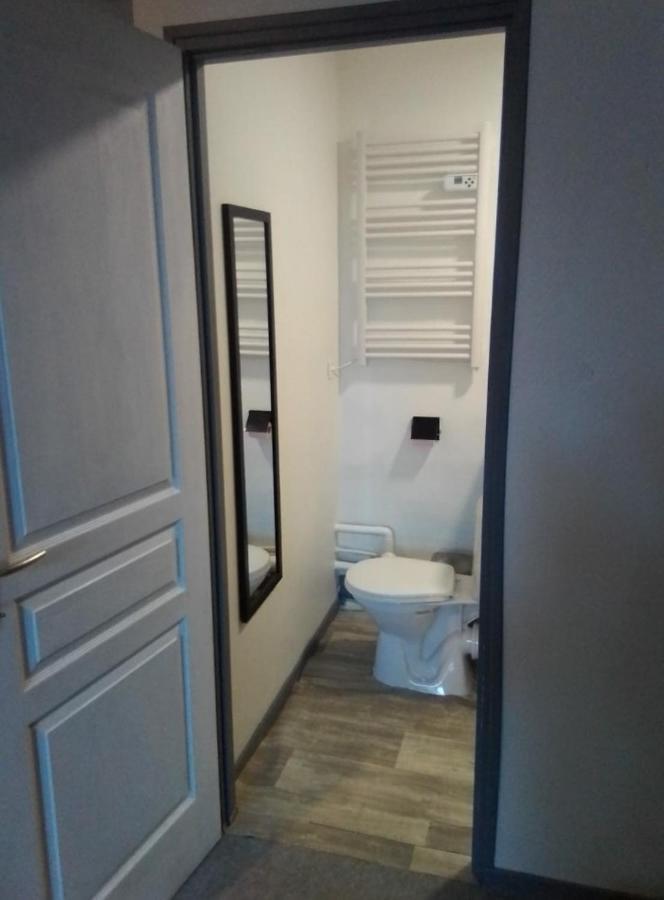 Appartement Tout Equipe Hypercentre 리모주 외부 사진